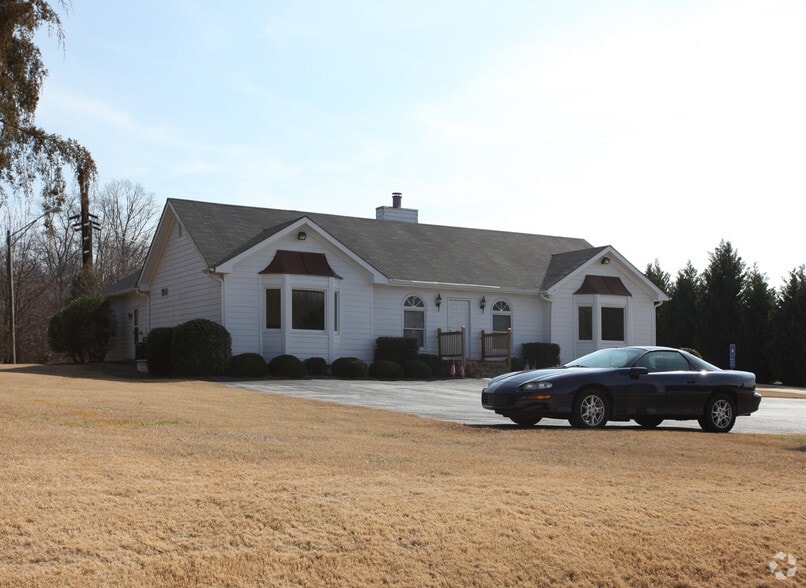More Photos Of 2940 Rosebud Rd, Loganville Office For Sale