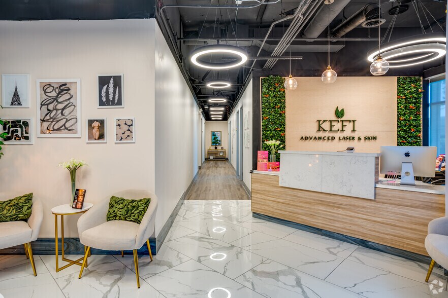 More Photos Of 3377 S Price Rd, Chandler Office For Lease