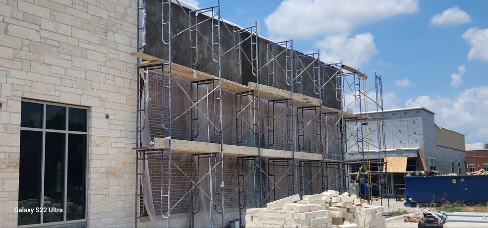 More Photos Of 8752 Medical City Wy, Fort Worth Medical For Lease