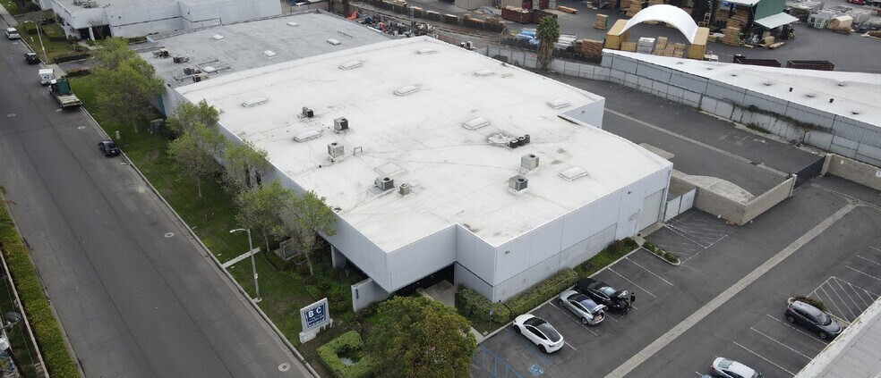 Primary Photo Of 638 W Southern Ave, Orange Manufacturing For Sale