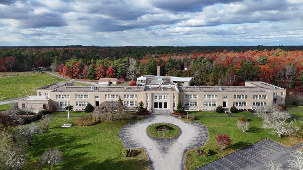 Primary Photo Of 399 Bishops Hwy, Kingston Schools For Sale