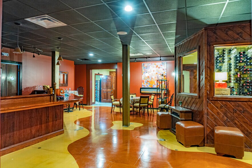 More Photos Of 106 Stoney Battery Rd, Troutville Restaurant For Sale