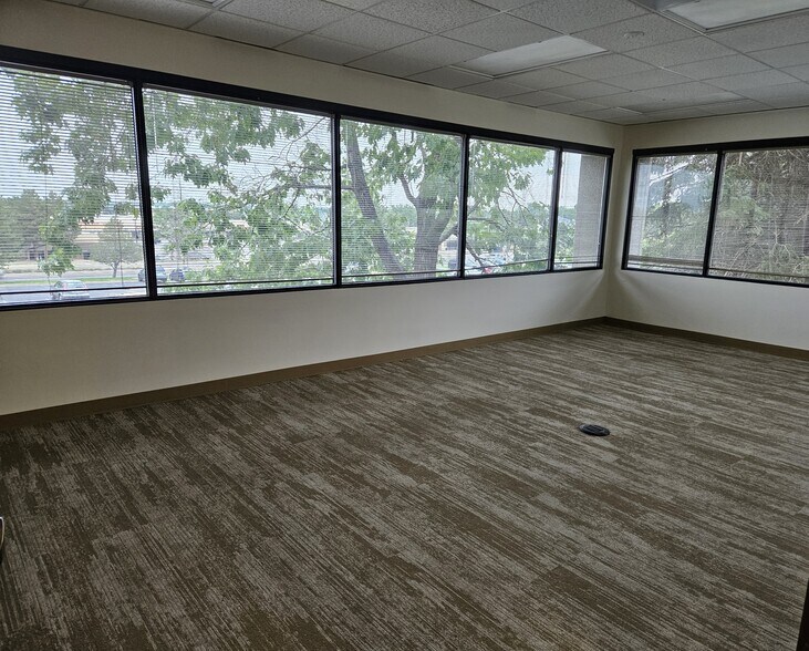 More Photos Of 12250 E Iliff Ave, Aurora Office For Lease