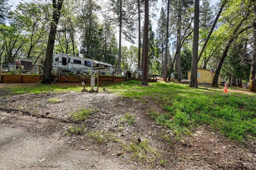 More Photos Of 245 S. Railroad Flat Rd, Rail Road Flat Manufactured Housing Mobile Home Park For Sale