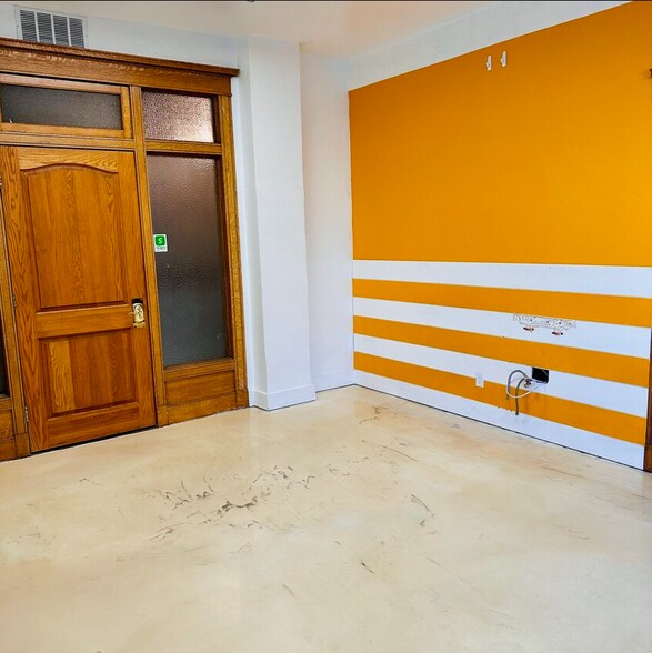 More Photos Of 357 W Center St, Pocatello Office Residential For Lease