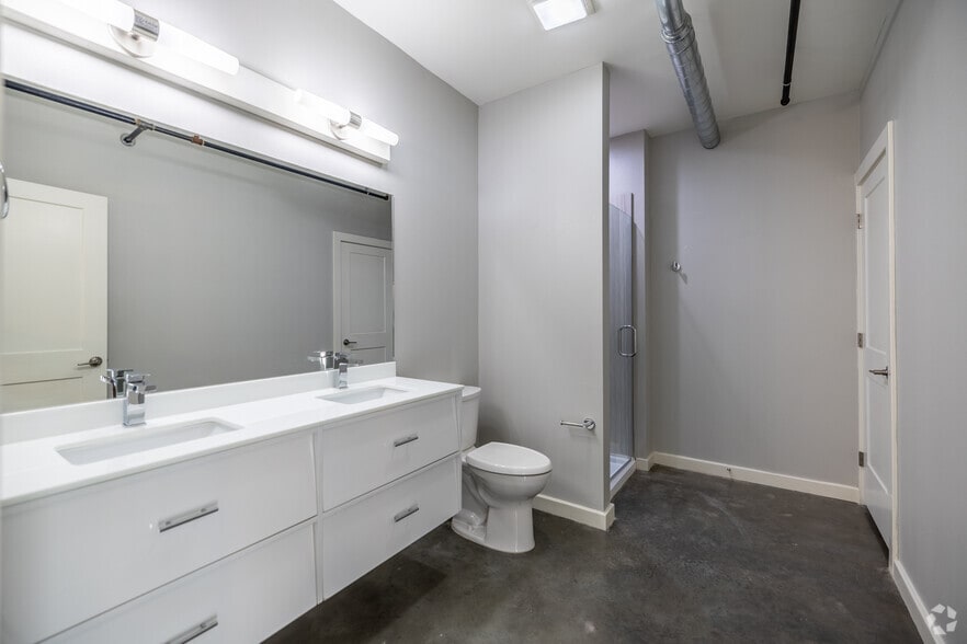 More Photos Of 310 E 1st St, Tulsa Apartments For Lease