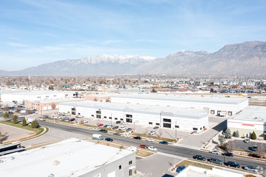 More Photos Of 777 S Auto Mall Dr, American Fork Warehouse For Lease