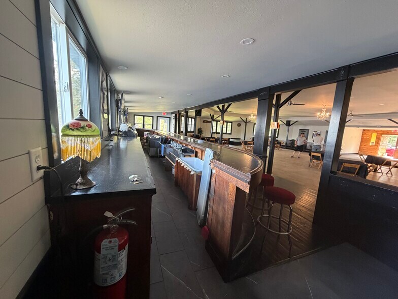 More Photos Of 3980 Lakeshore Dr, Rhinelander Lodge Meeting Hall For Sale