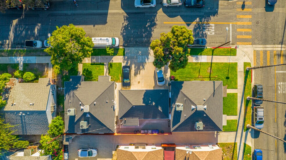 More Photos Of 1004 W Clark Ave, Burbank Apartments For Sale