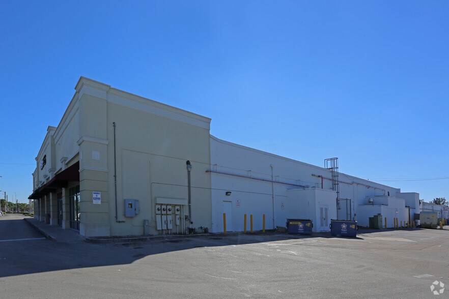 More Photos Of 3321-3401 S Congress Ave, Lake Worth Unknown For Lease
