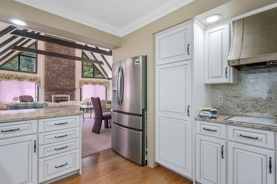 More Photos Of 9155 Campbell Ln, Bridgeville Office For Sale