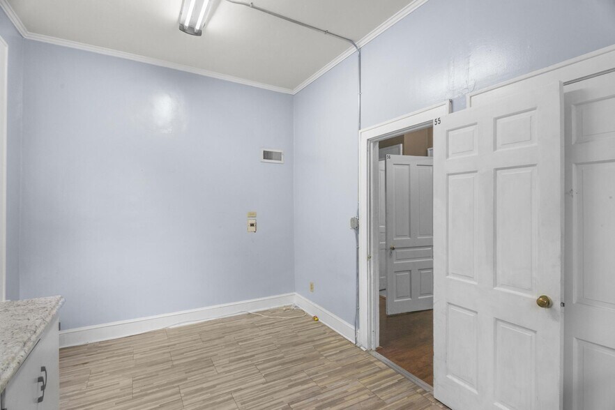 More Photos Of 105 Lancaster St SW, Aiken Loft Creative Space For Lease