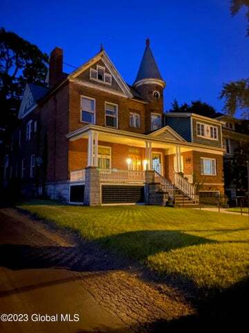 More Photos Of 123 Guy Park Ave, Amsterdam Office For Sale