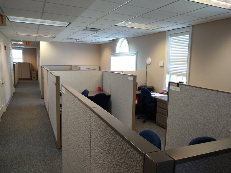 More Photos Of 4295 Jodeco Rd, McDonough Office For Lease