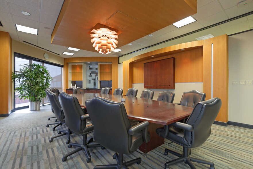 More Photos Of 1250 S Capital of Texas Hwy, Austin Office For Lease