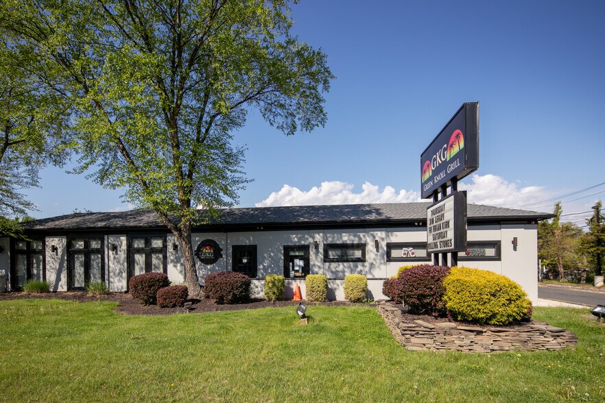 More Photos Of 645 Us Highway 202/206, Bridgewater General Retail For Sale