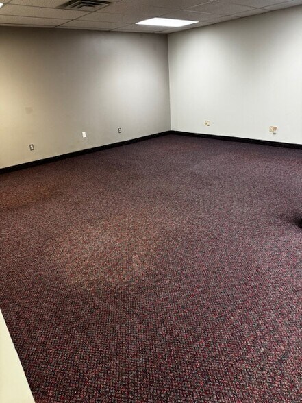 More Photos Of 59 D Monroe Ave, Pittsford Medical For Lease