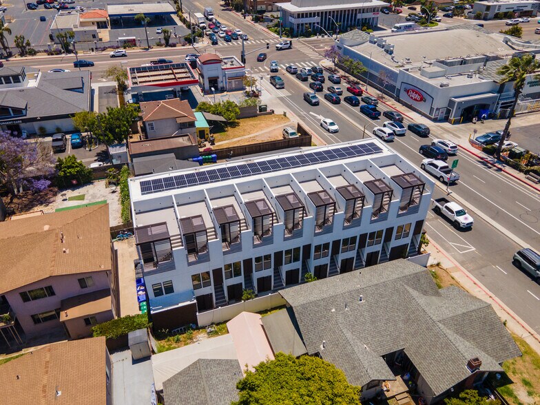 More Photos Of 3046 Nimitz Blvd, San Diego Apartments For Sale