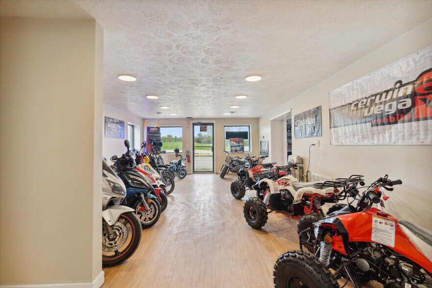 More Photos Of 3159 W Monroe Rd, Alma Freestanding For Sale