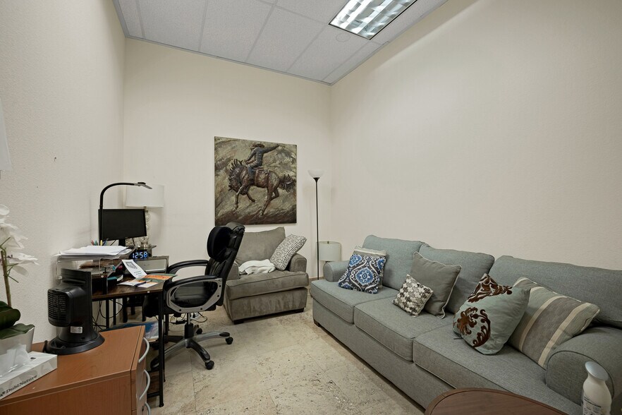 More Photos Of 4455 S Buffalo Dr, Las Vegas Unknown For Lease