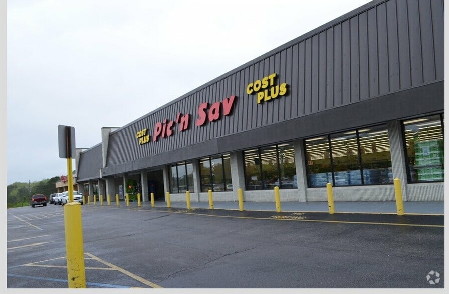 More Photos Of 2413-2495 US Highway 431, Anniston Unknown For Lease