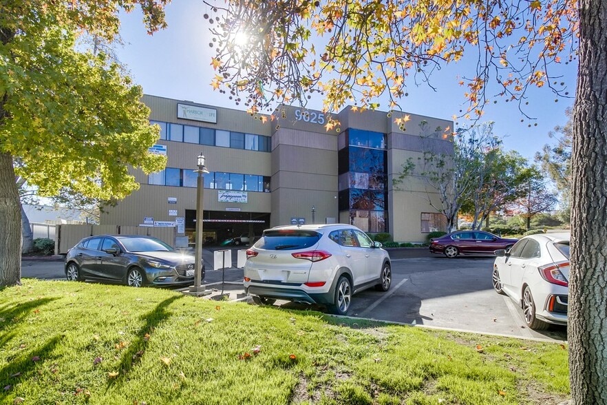 More Photos Of 9625 Black Mountain Rd, San Diego Office For Lease