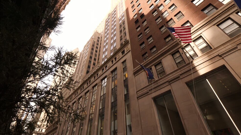 Primary Photo Of 40 Wall St, New York Coworking Space