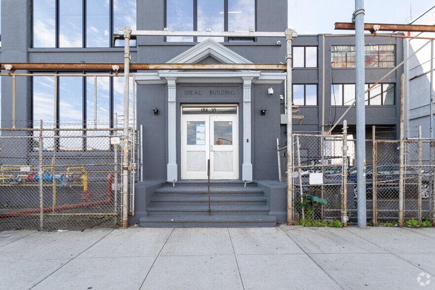 More Photos Of 184-10-184-60 Jamaica Ave, Jamaica Manufacturing For Lease