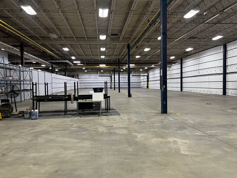 More Photos Of 145 Cane Creek Industrial Park Rd, Fletcher Warehouse For Lease