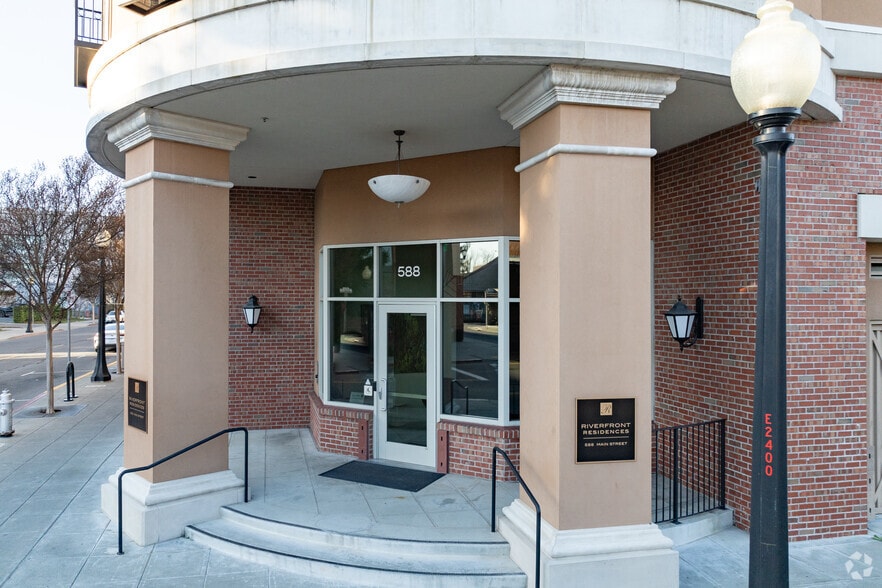 More Photos Of 700 Main St, Napa Unknown For Lease