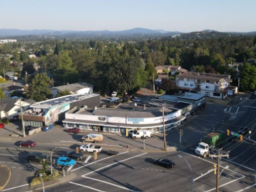 Primary Photo Of 3500 Quadra St, Victoria Storefront For Lease