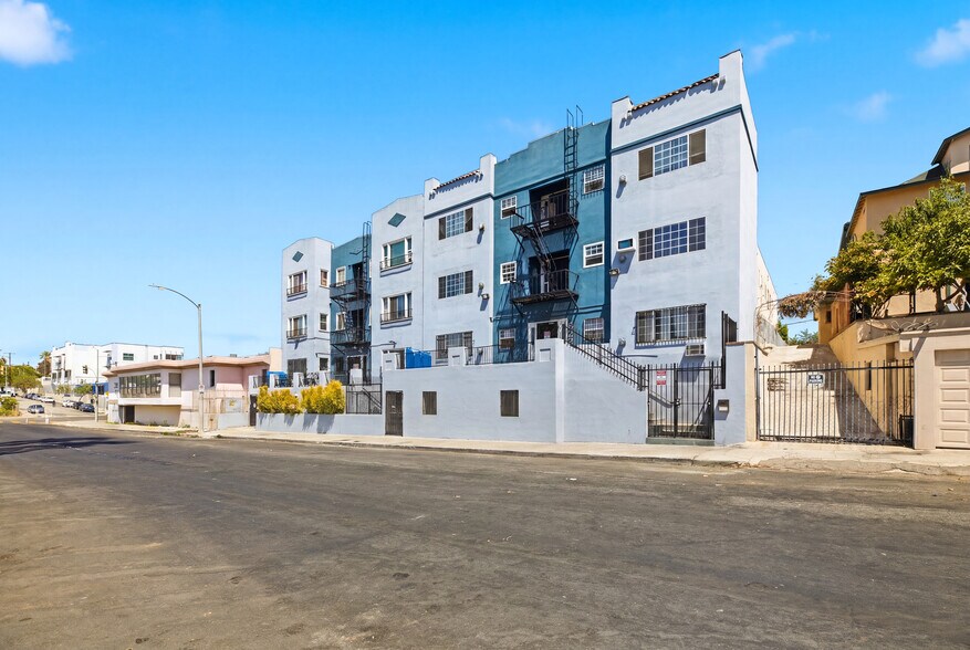 More Photos Of , Los Angeles Multifamily For Sale