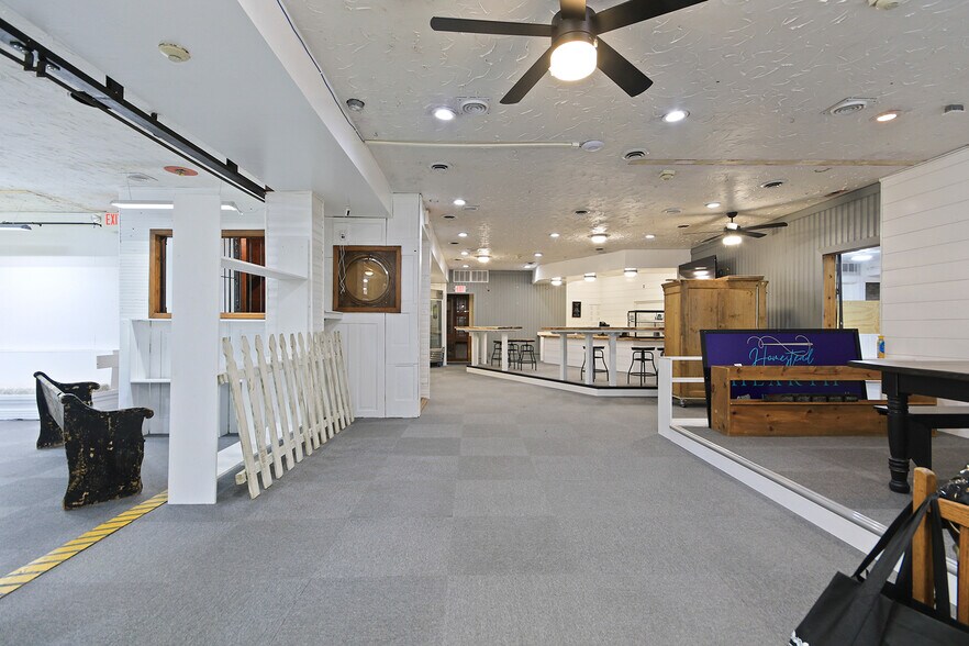 More Photos Of 105 Coal st, Mexico Specialty For Sale