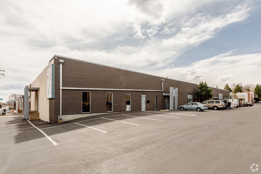 More Photos Of 2600 W 2nd Ave, Denver Warehouse For Lease