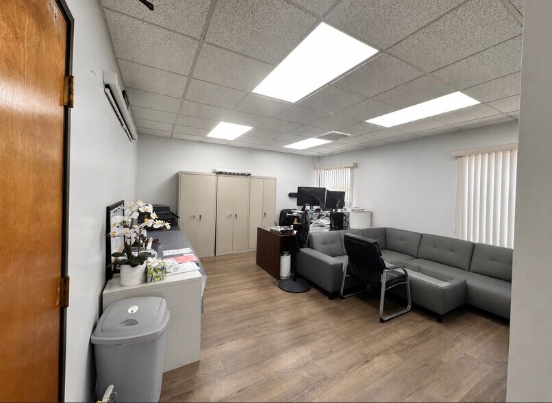 More Photos Of 1500 Crenshaw Blvd, Torrance Medical For Lease