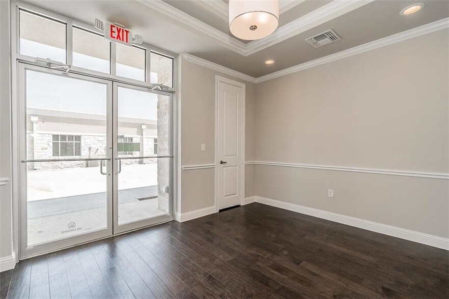 More Photos Of 1402 S Custer Rd, McKinney Medical For Lease