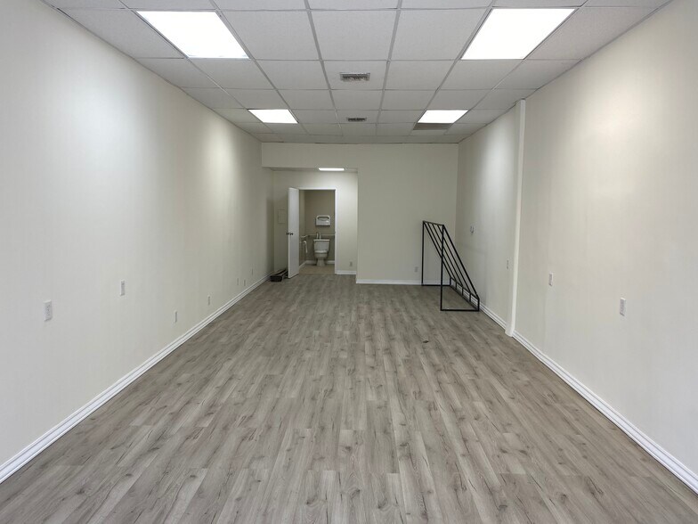 More Photos Of 12260-12268 Ventura Blvd, Studio City Storefront Retail Office For Lease