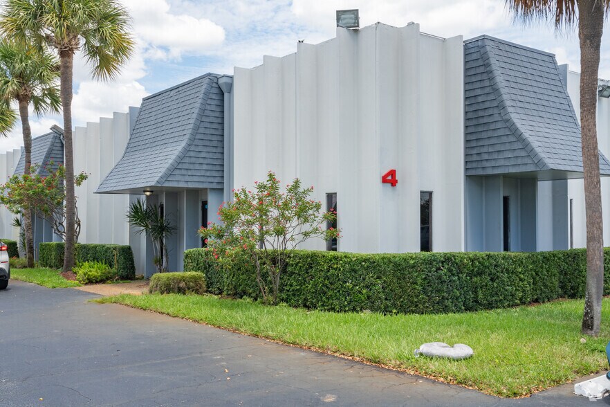 More Photos Of 1001 W Cypress Creek Rd, Fort Lauderdale Office For Lease