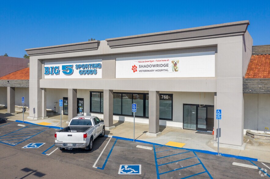 Primary Photo Of 710-790 Sycamore Ave, Vista Unknown For Lease