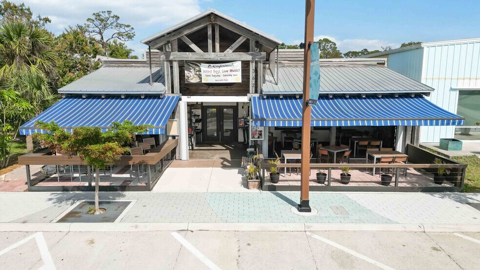 More Photos Of 362 W Dearborn St, Englewood Storefront For Sale