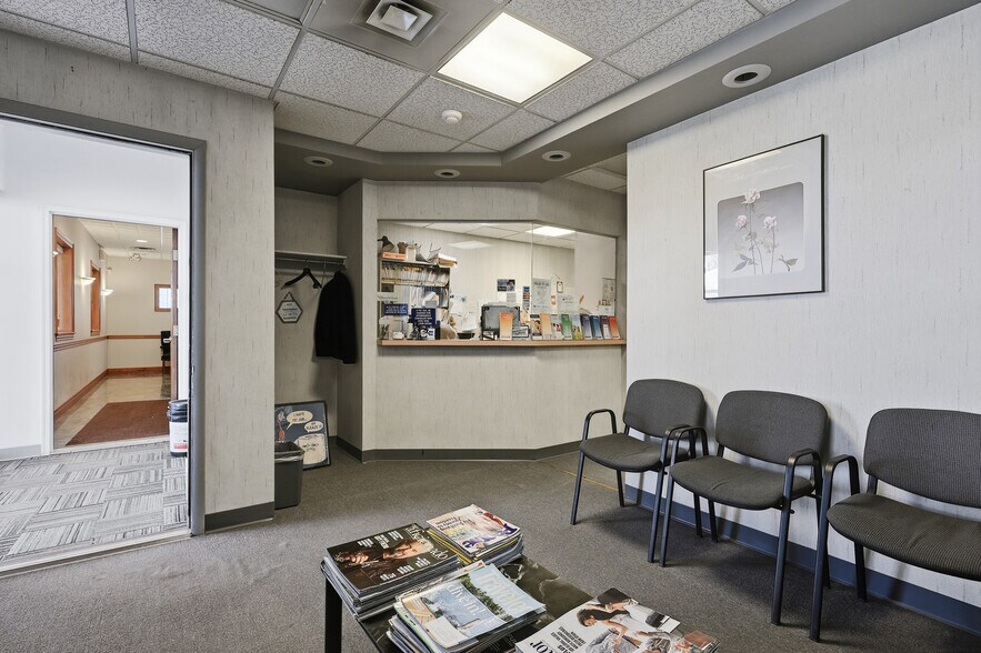 More Photos Of 381 N 9th Ave, Scranton Medical For Sale