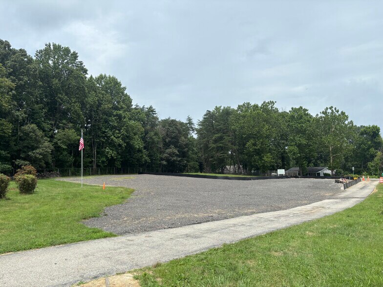 More Photos Of 1326 Furnace Rd, Linthicum Heights Land For Lease