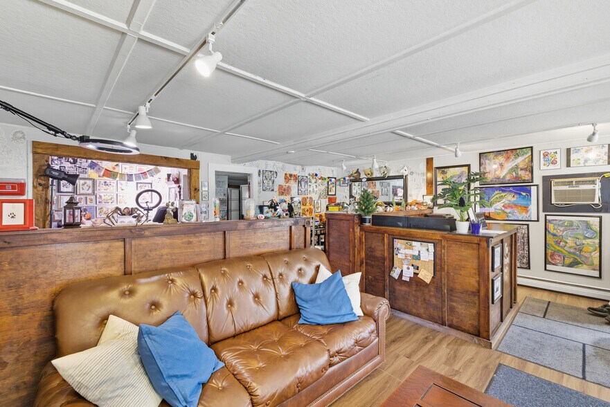 More Photos Of 10 Portland St, South Berwick Storefront Retail Residential For Sale