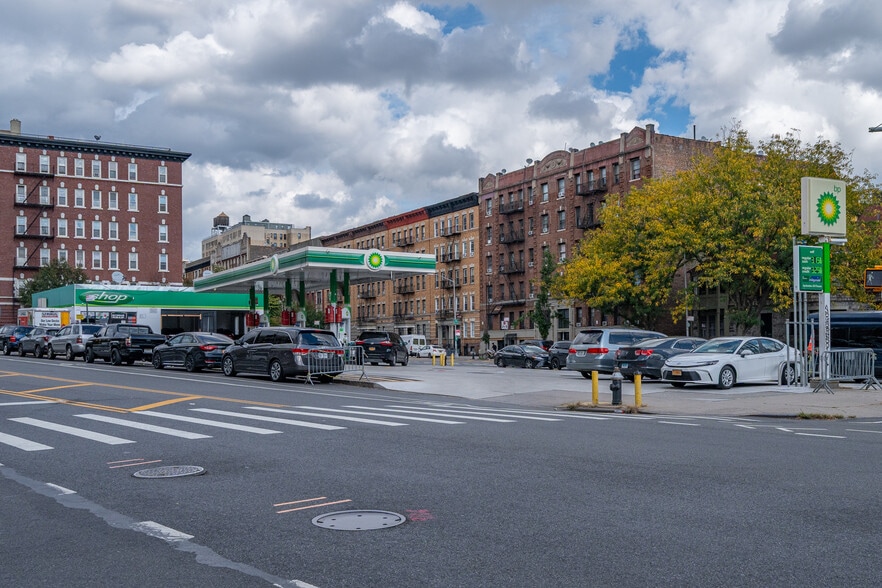 More Photos Of 800 Saint Nicholas Ave, New York Service Station For Sale