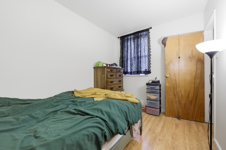 More Photos Of 409-413 S 42nd St, Philadelphia Apartments For Sale