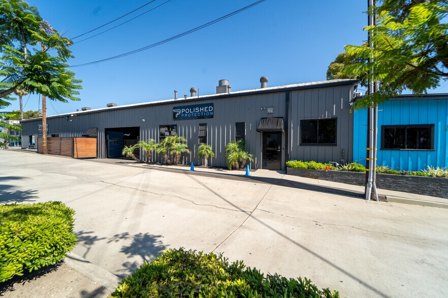 More Photos Of 2637 Saint Louis Ave, Signal Hill Warehouse For Sale