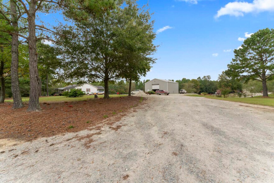 More Photos Of 10560 Lake Royale Rd, Spring Hope Specialty For Sale