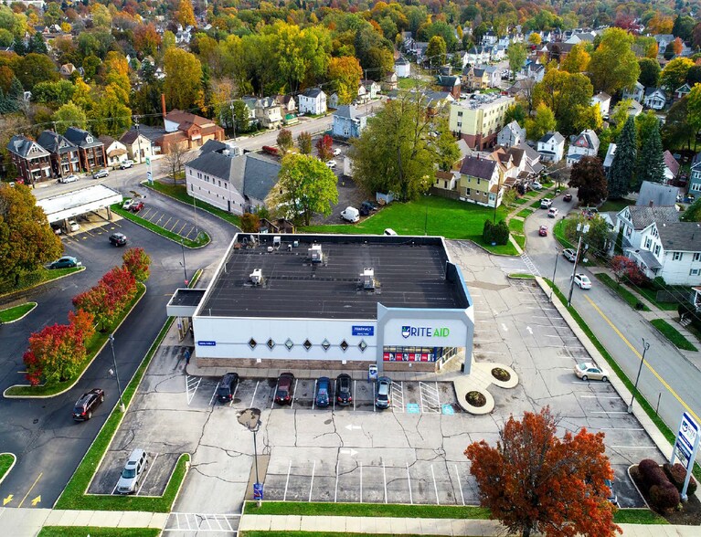 More Photos Of 163 West 26th St, Erie Freestanding For Sale