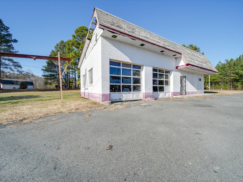 Primary Photo Of 37221 Barnhardt Road, Albemarle Auto Salvage Facility For Sale