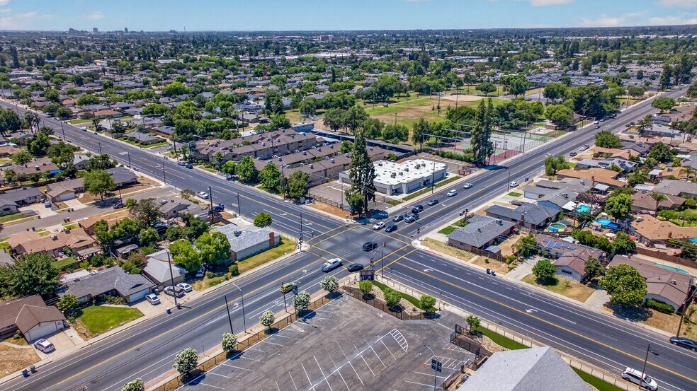 More Photos Of 3676 E Dakota Ave, Fresno Assisted Living For Sale